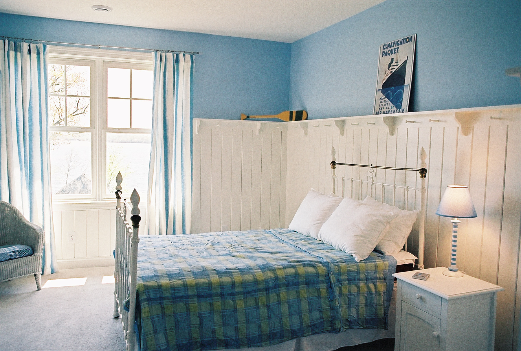 16 Beautiful Examples of Light Blue Walls In A Bedroom ...